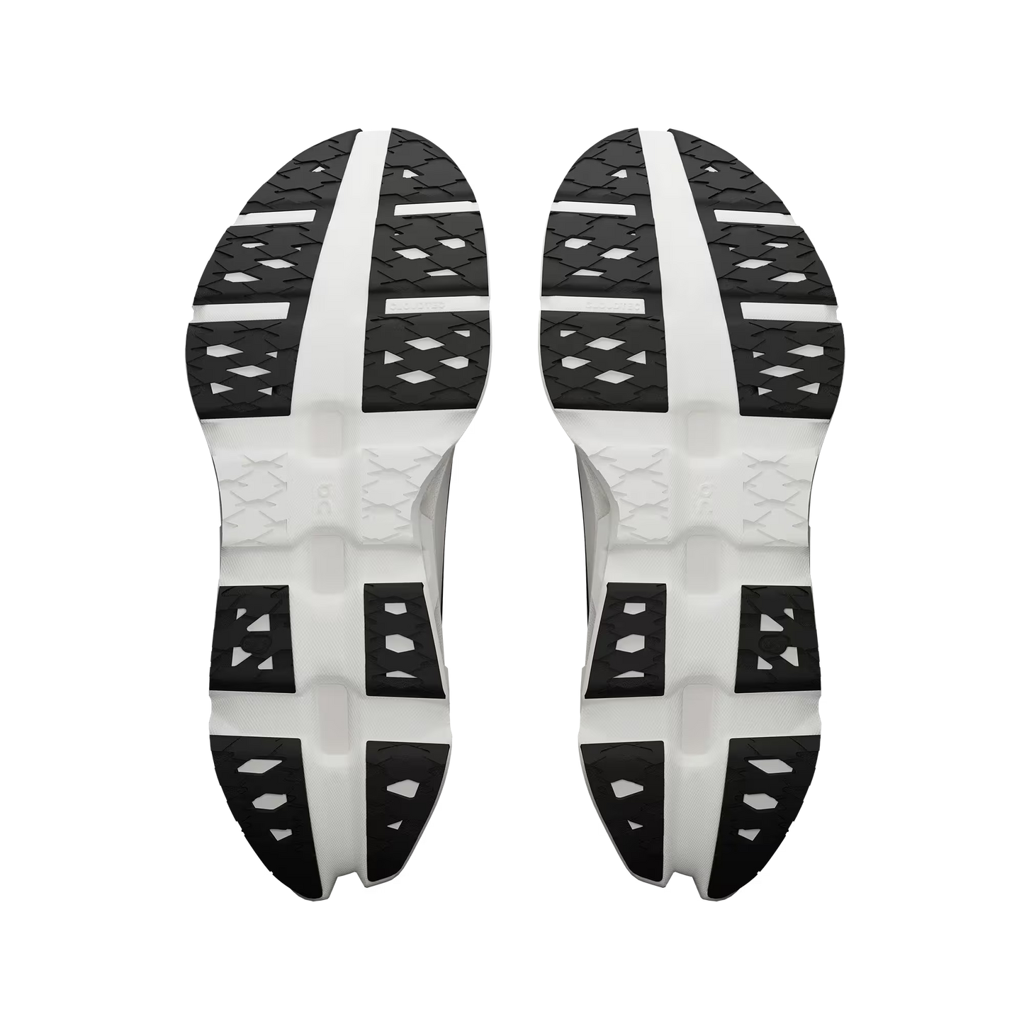 On Running | Cloudmonster 3 Hyper | Men's | Black/Ivory