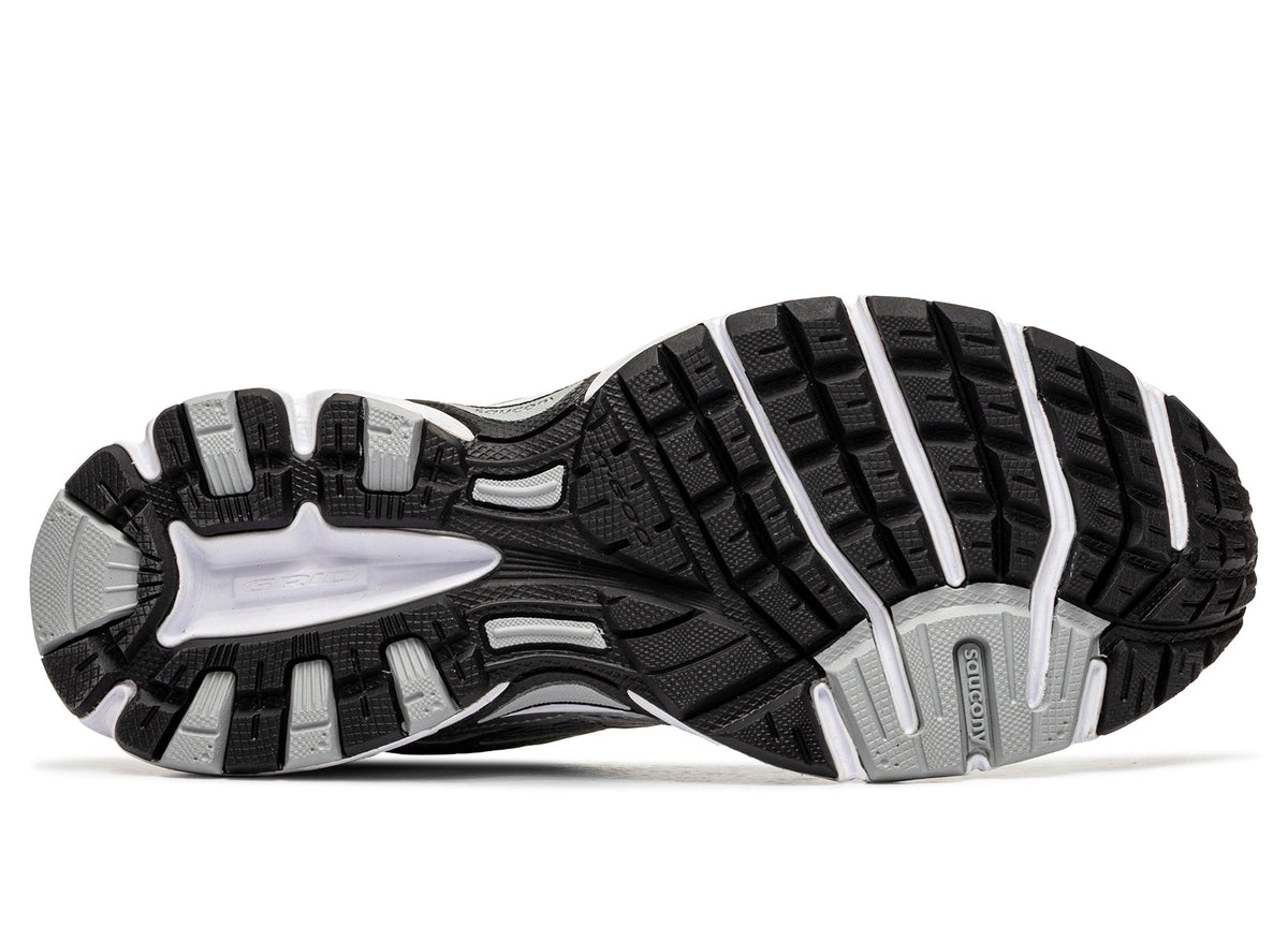 Saucony Ride Millennium in 'Silver / Black'