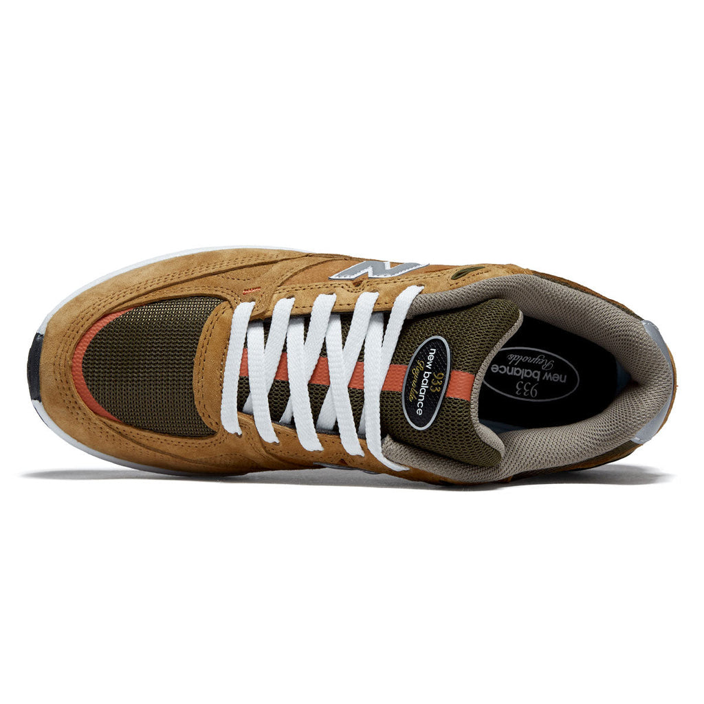 New Balance Andrew Reynolds 933 Shoes - Camel/Grey