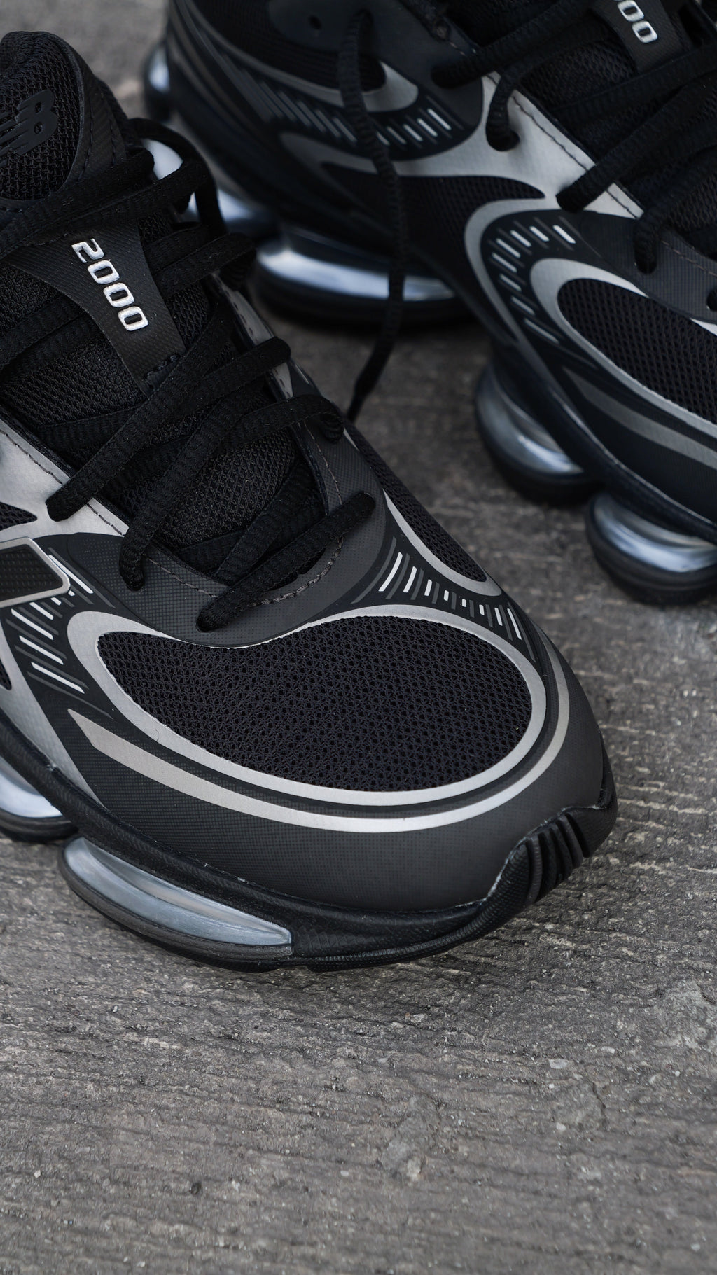 New Balance Abzorb 2000 (Black/Silver)