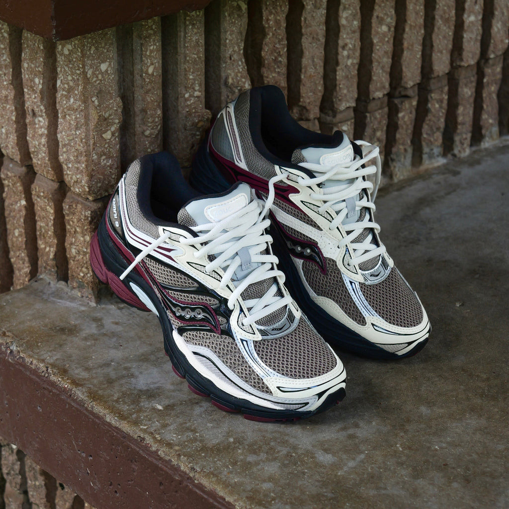 Mens Saucony OG ProGrid Omni 9 (Tan/Maroon)
