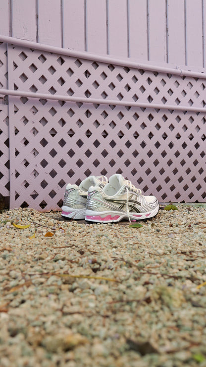 Mens Asics Gel-Kayano 14 (Cream/Sweet Pink)
