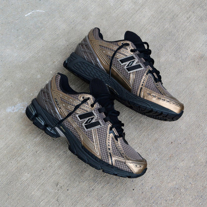 Mens New Balance 1906R (Bronze/Black) U1906RCJ