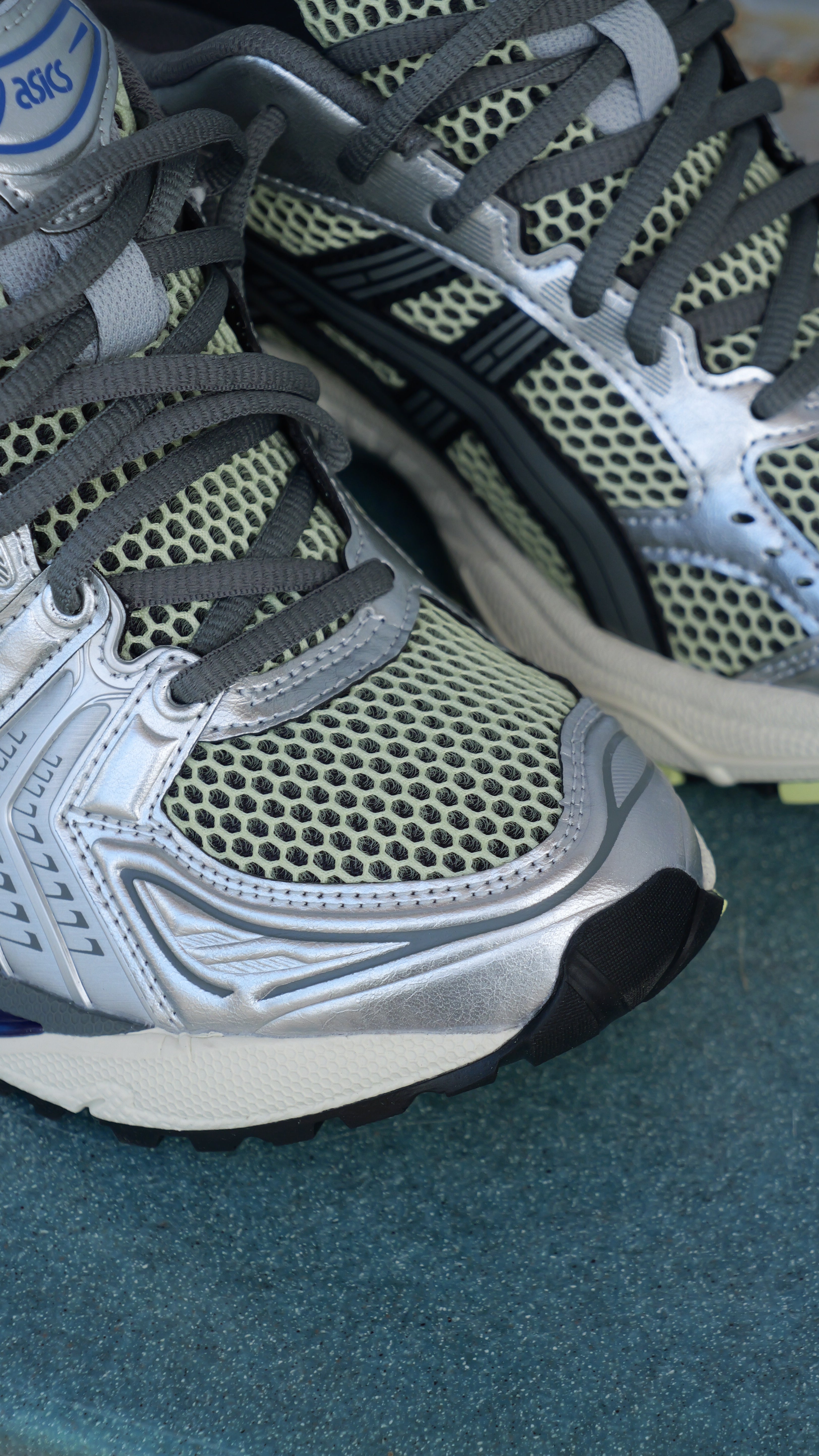 Mens Asics Gel-Kayano 14 (Soft Yellow/Asics Blue)