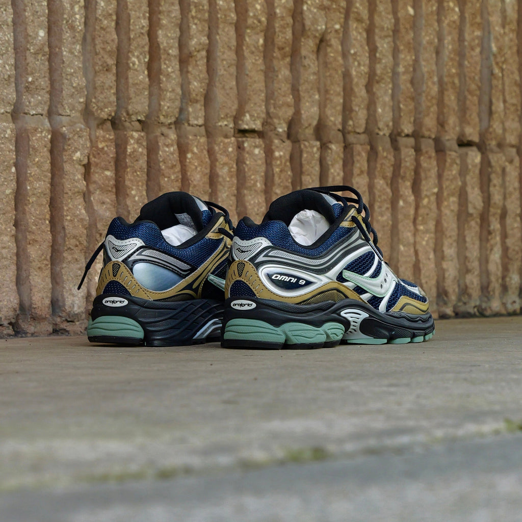 Mens Saucony OG ProGrid Omni 9 (Brown/Navy)