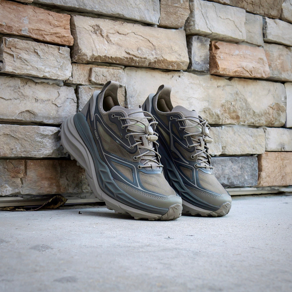 Hoka Stinson One7 (light roast/asphalt)