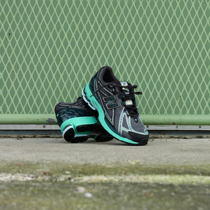 Mens New Balance 1906R (Grey/Green Glow) U19068O6