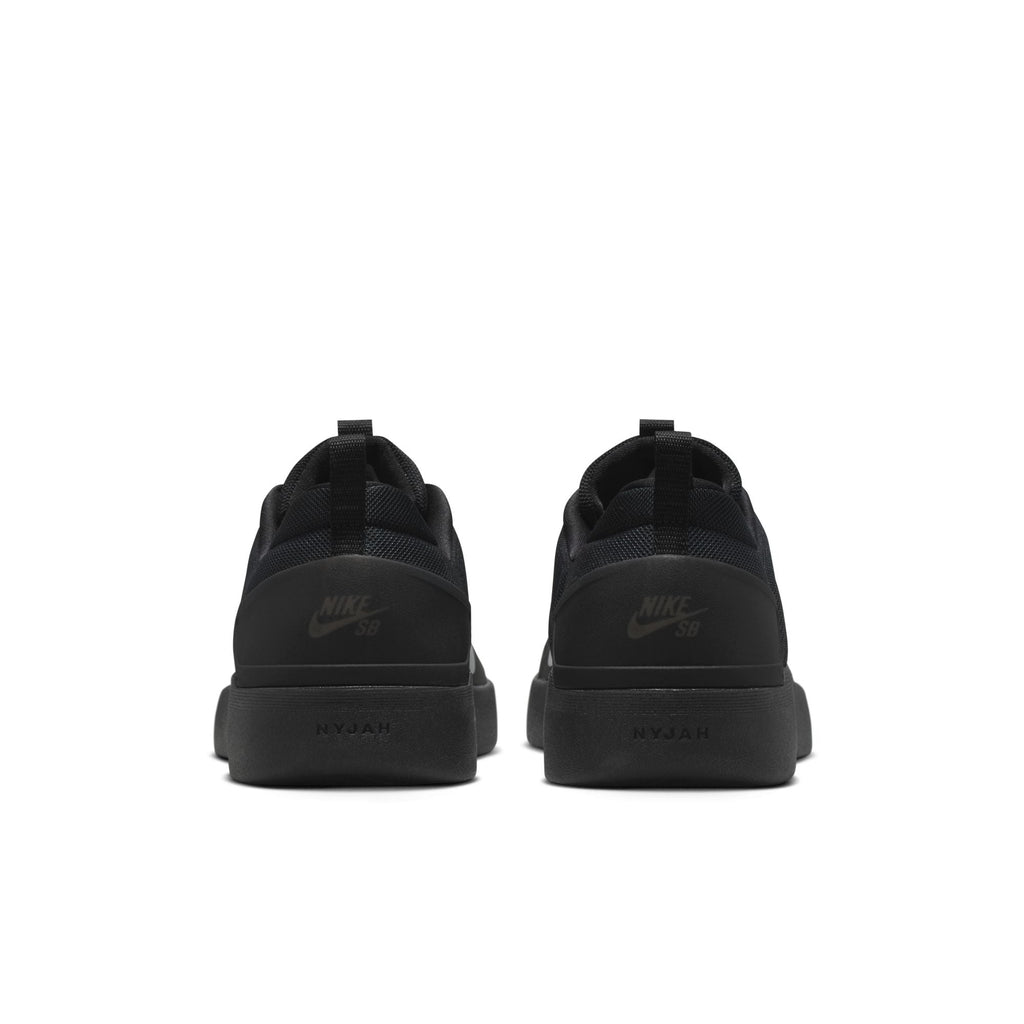 Nike SB Zoom Nyjah 4 Black/White Shoes