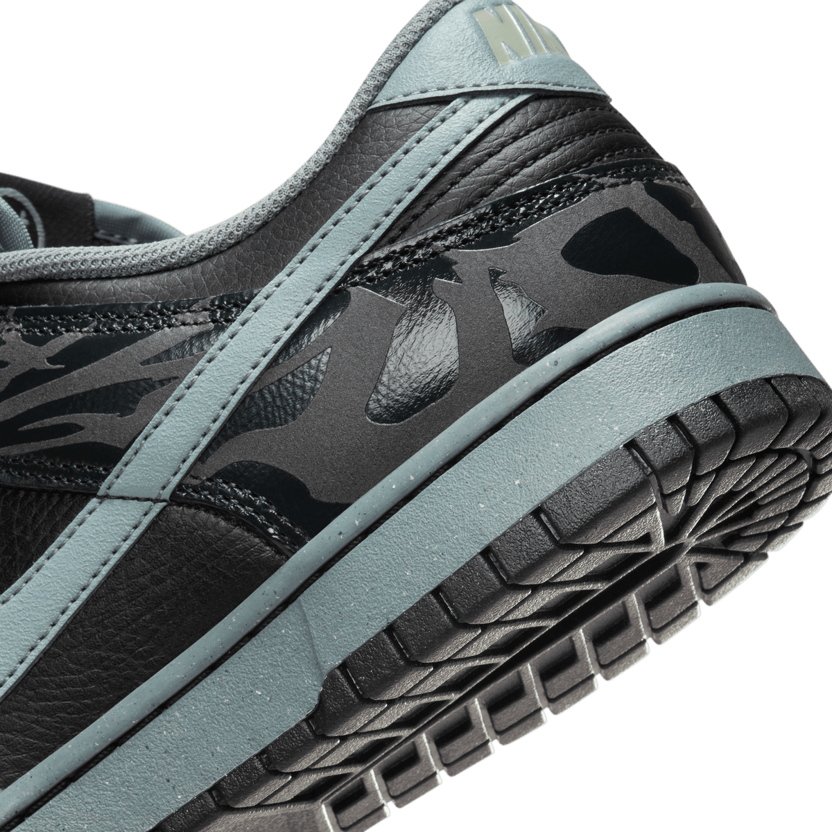 Men's Nike Dunk Low Retro QS "Berlin"