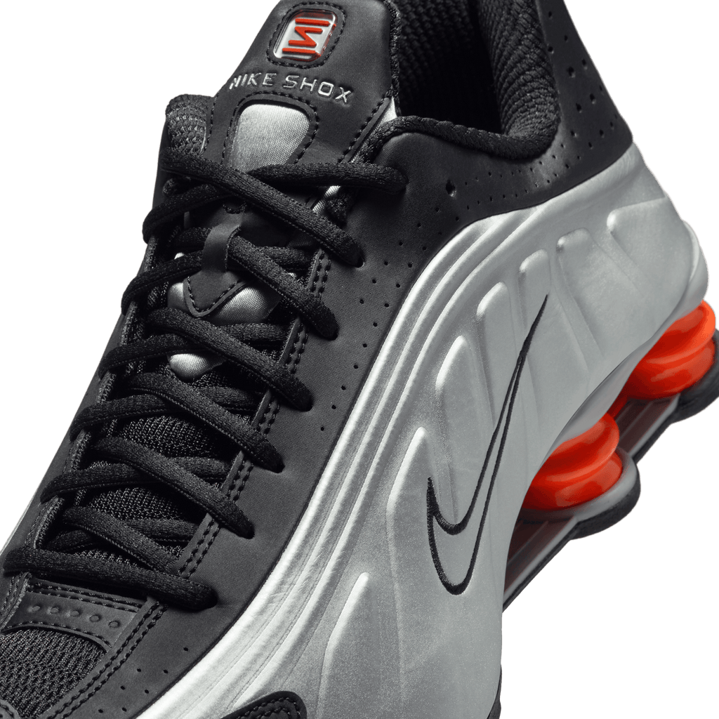 Men's Nike Shox R4 "Metallic Silver"