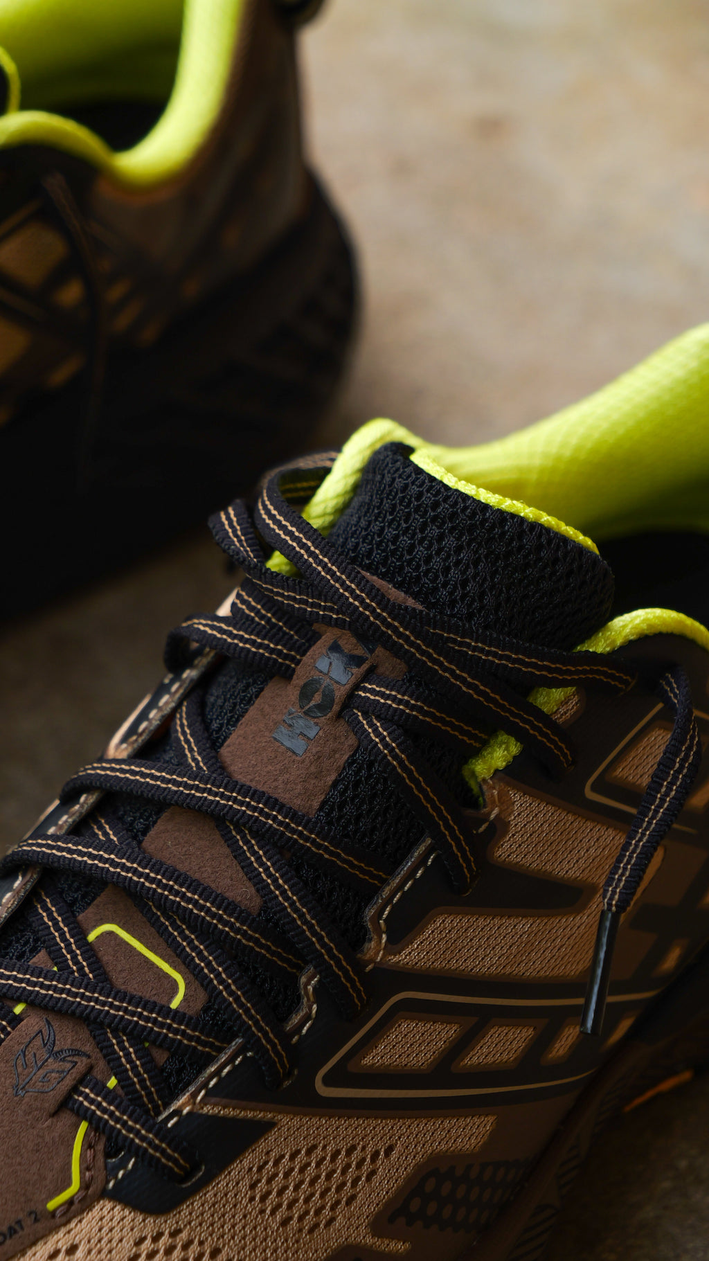 Hoka SpeedGoat 2 TS (Dark Chocolate/Black)