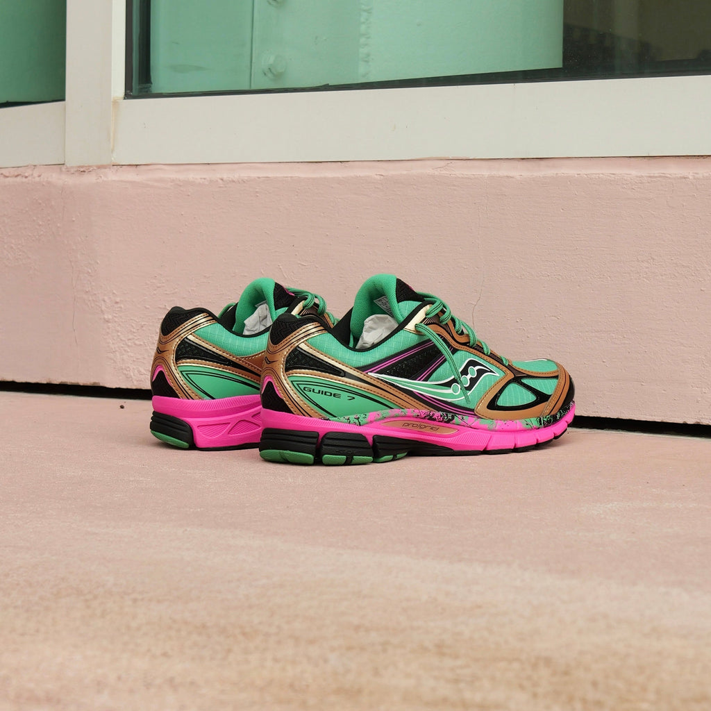 Mens Saucony ProGrid Guide 7 (Green/Bronze)