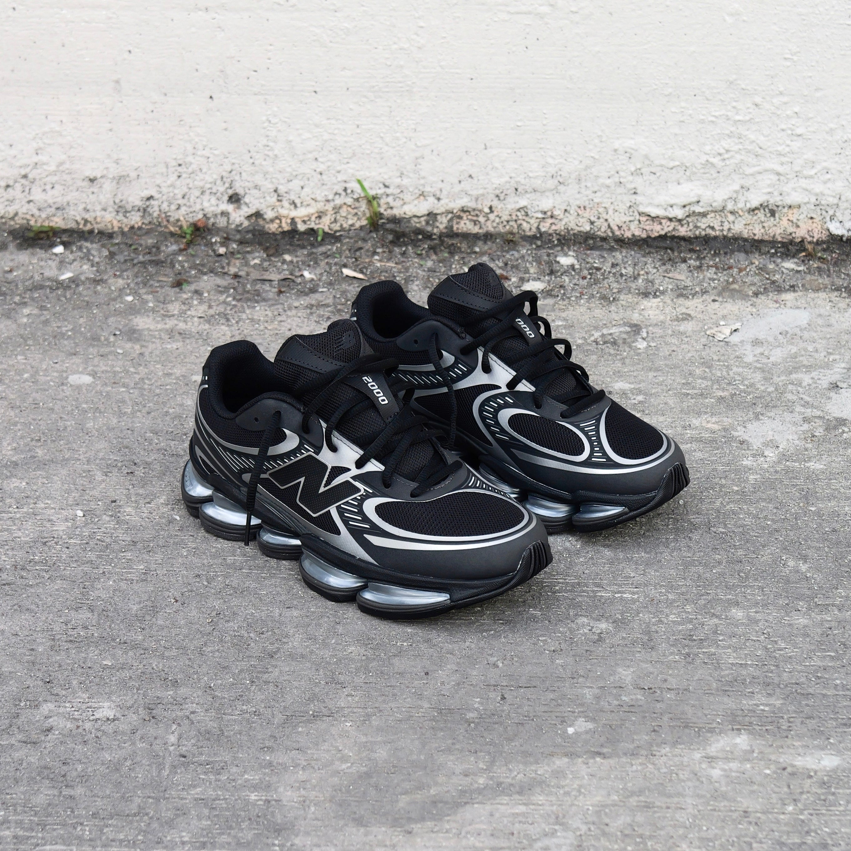 New Balance Abzorb 2000 (Black/Silver)