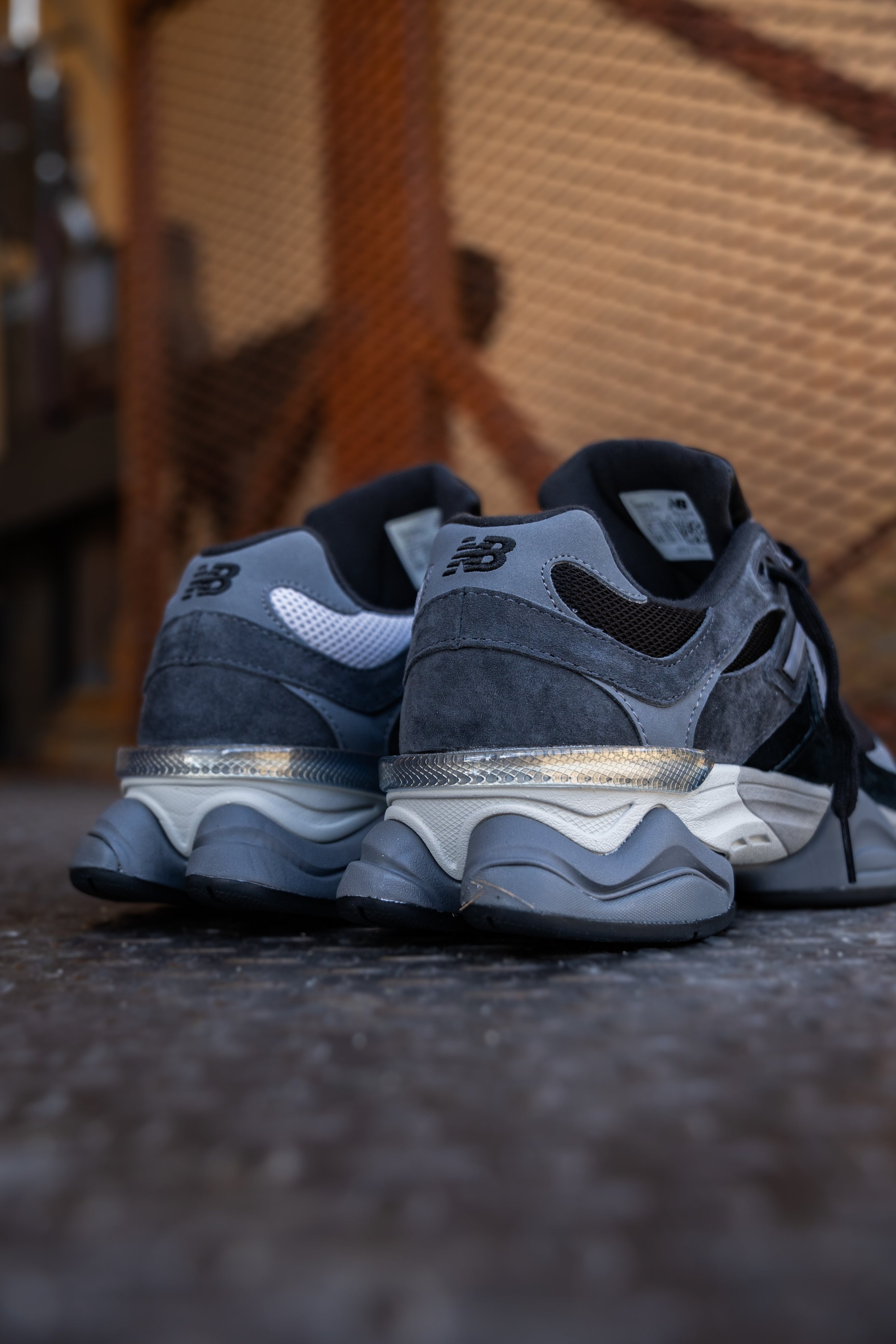 Mens New Balance 9060 (Black/Grey)-U9060BLK