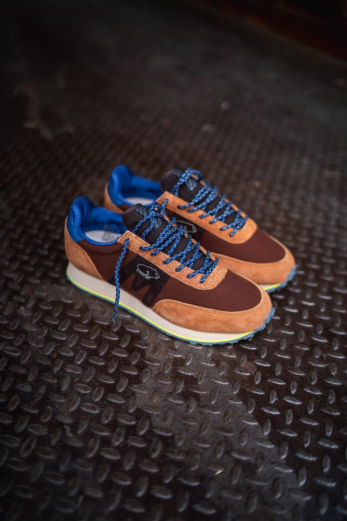 Karhu Albatross Control (Brown Sugar/Java)