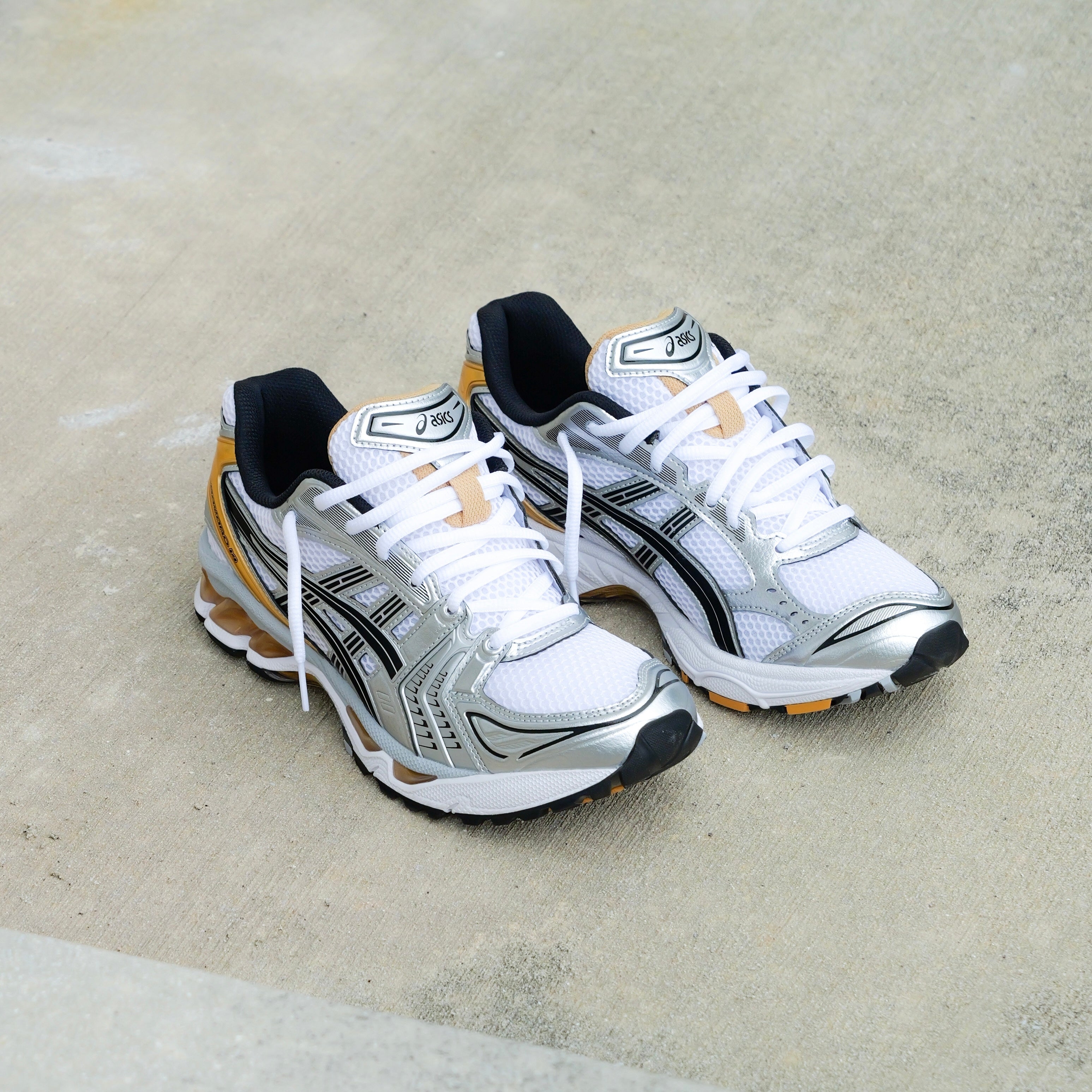 Mens Asics Gel-Kayano 14 (White/Pure Gold)