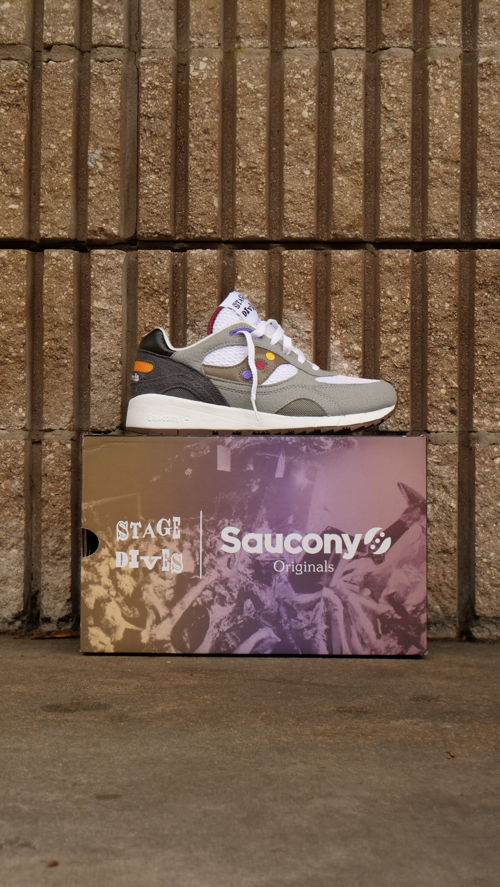 Mens Saucony & Friends Shadow 6000 (Stage Dive-High Fives)