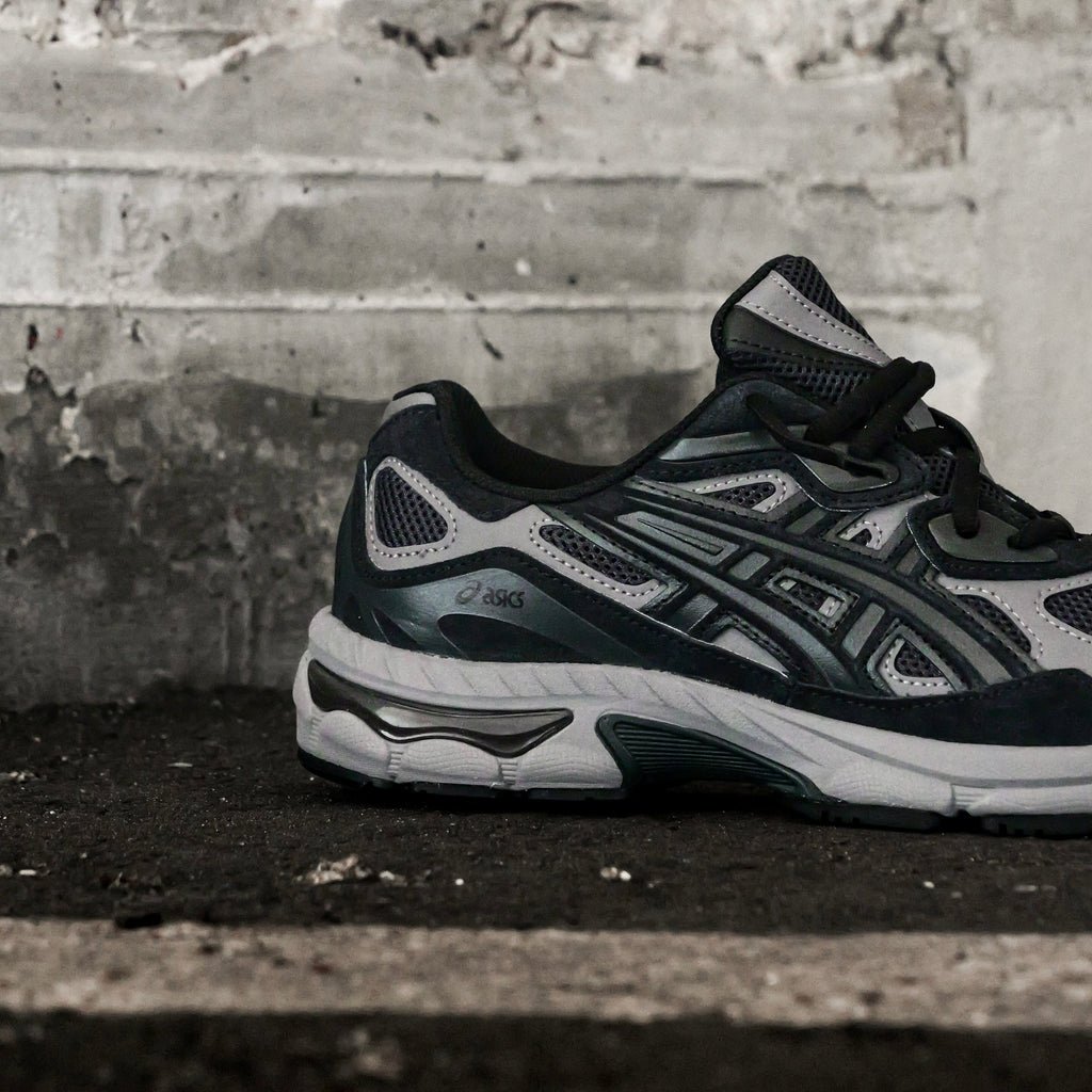 Asics Gel-Nyc Grade School (Graphite Grey/Black)