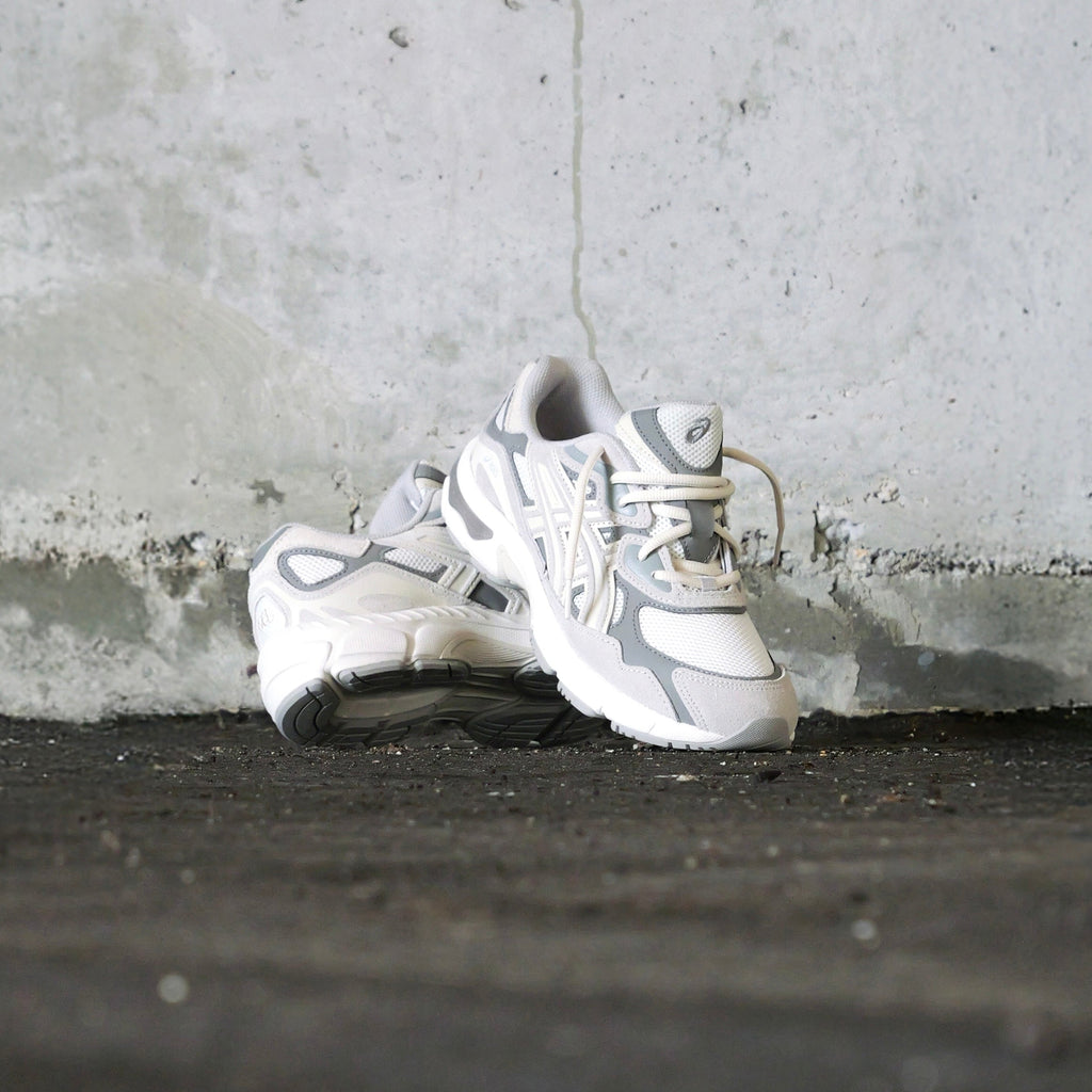 Asics Gel-Nyc Grade School (Cream/Oyster Grey)