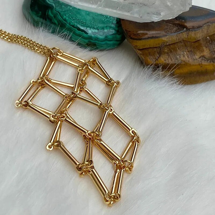 Golden Tranquil Crystal Pouch Necklace