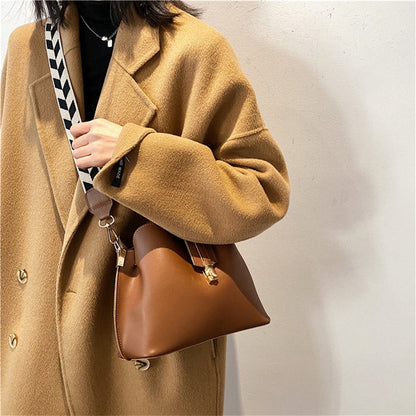 Italy Women's Minimalist Crossbody Bag