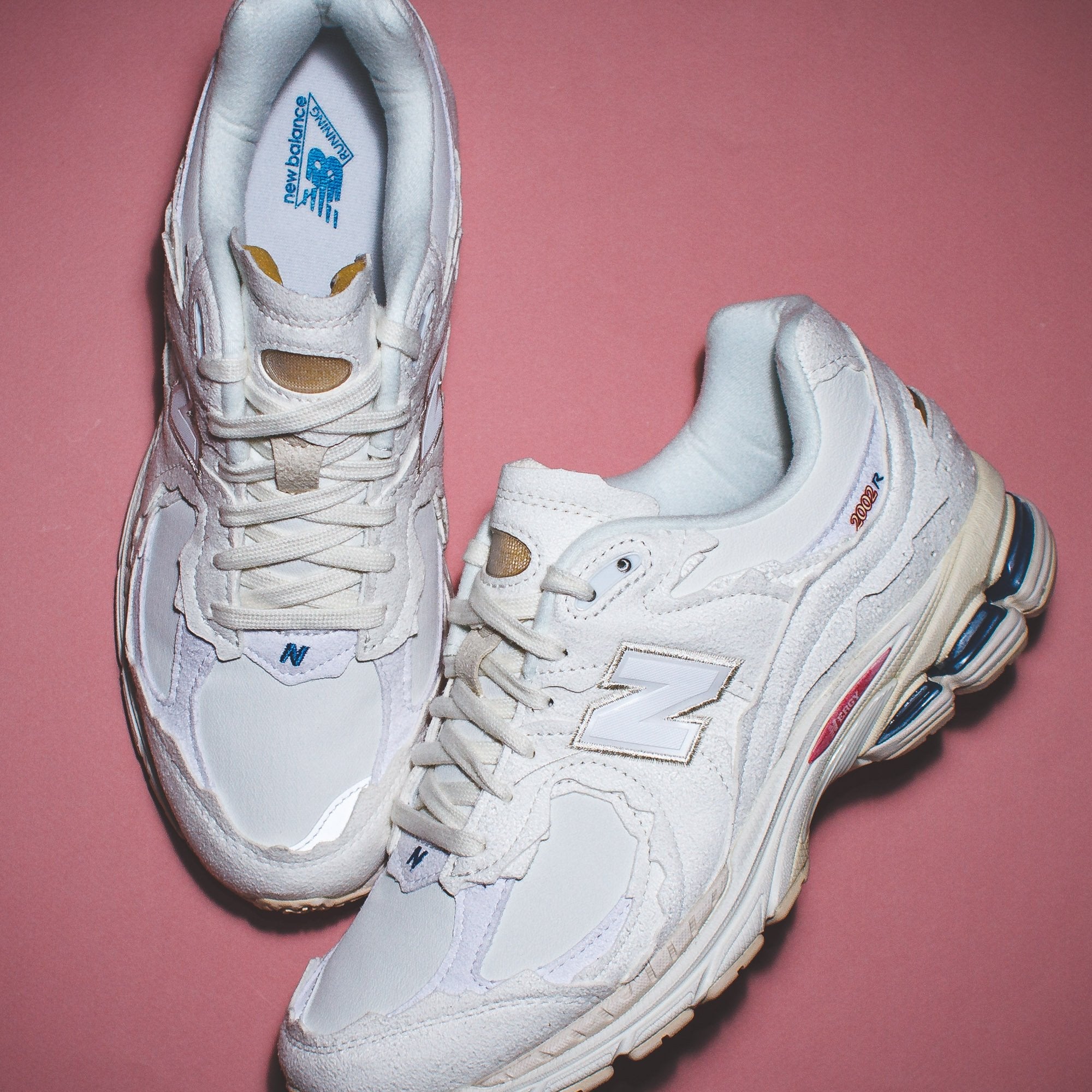 New Balance Men 2002R Sea Salt M2002RDC