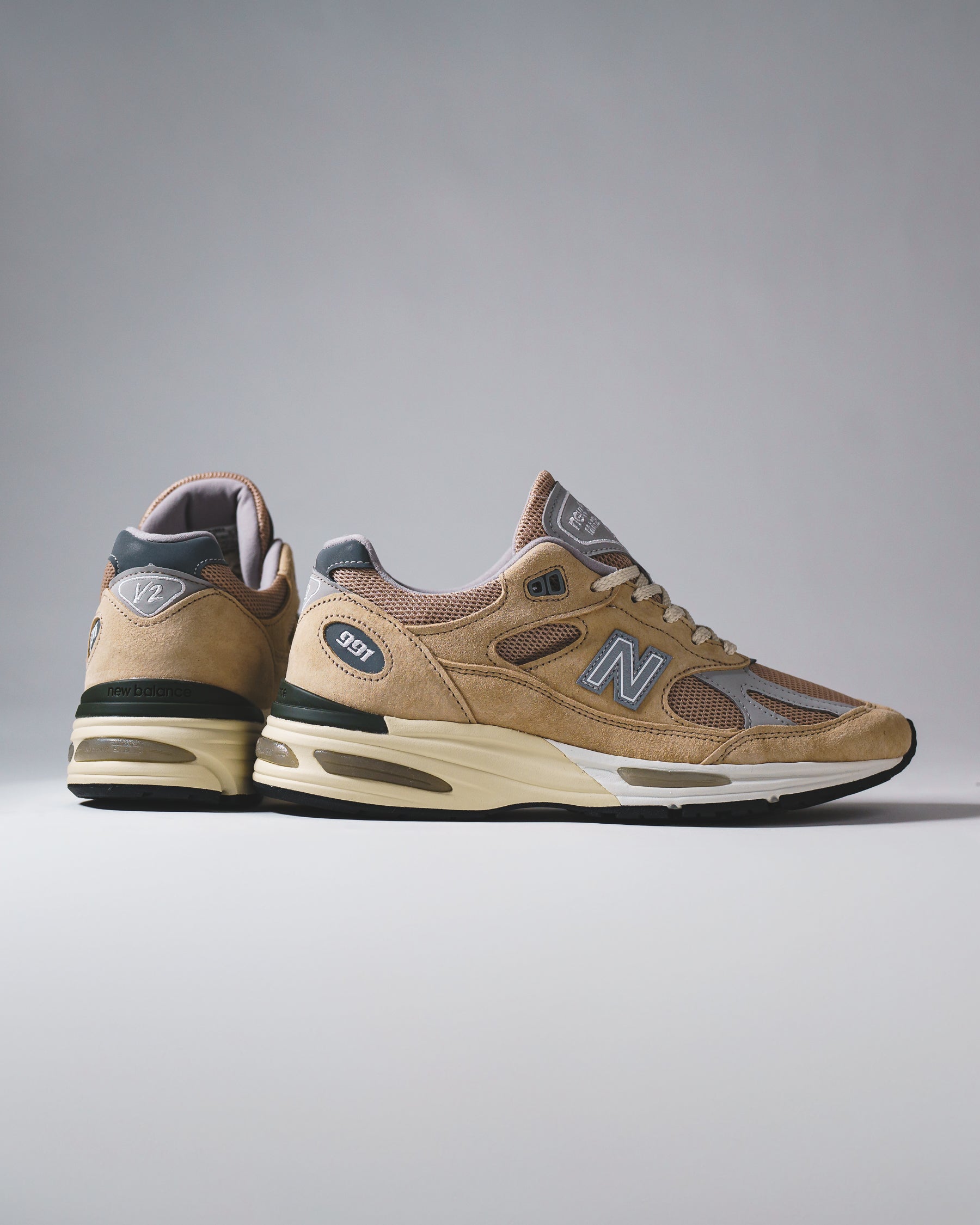 New Balance Unisex Made in UK 991v2 Cuban Sand U991BE2