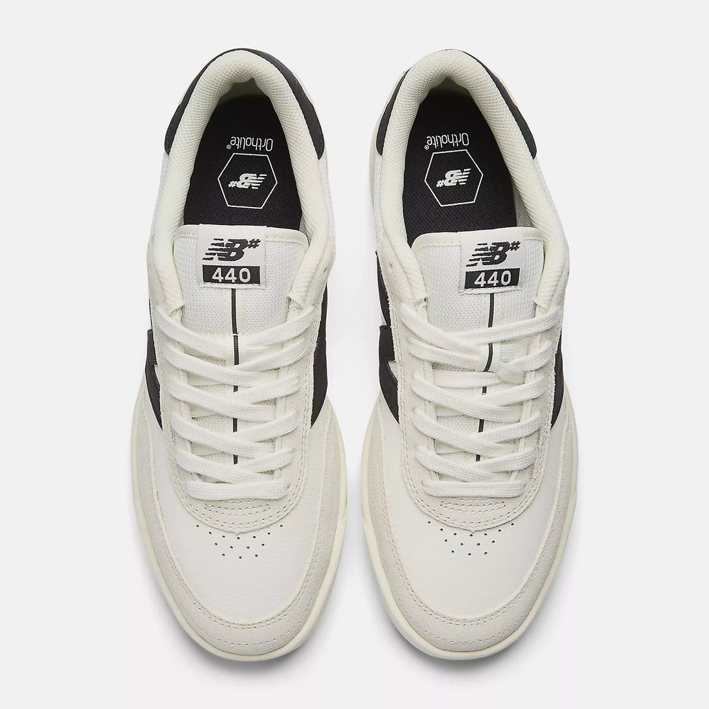 New Balance Numeric 440 V2 WIDE Sea Salt/Black Shoes