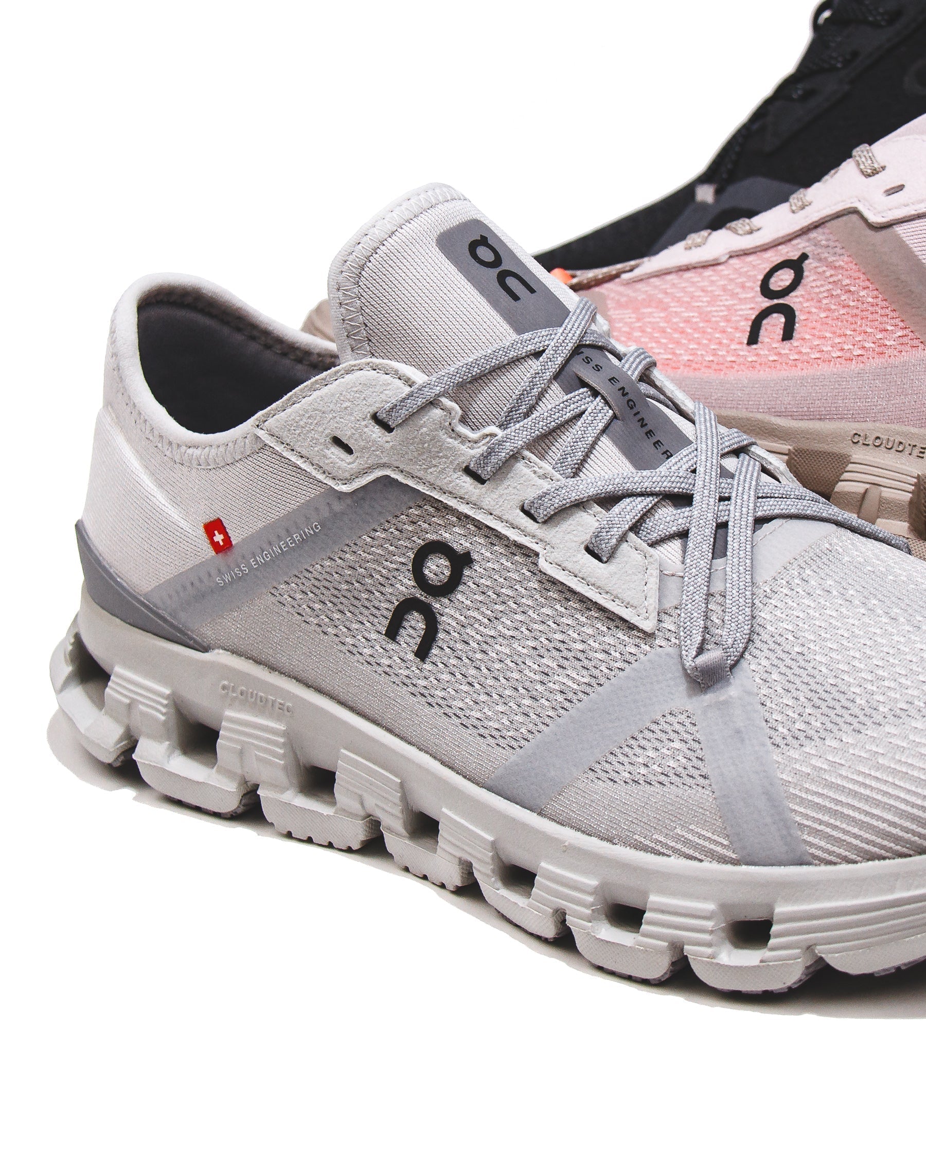 ON Women Cloud X 4 AD Wolf Alloy Core 3WF10173290