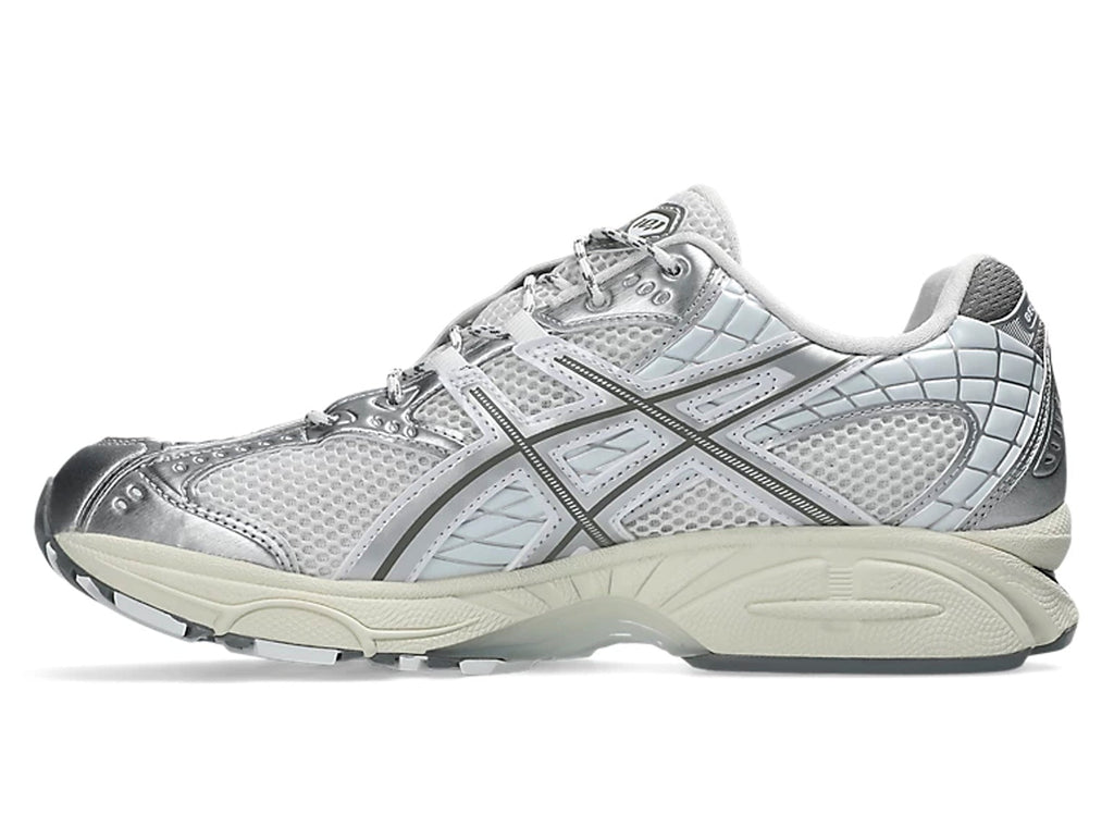 Asics Gel-Nimbus 10.1 in 'White / Airy Blue'