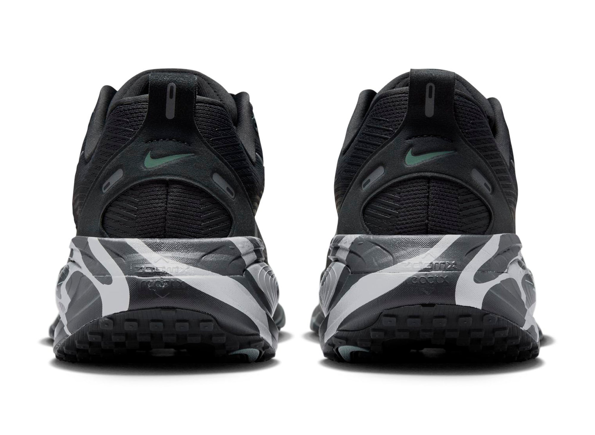 Nike Vomero 18