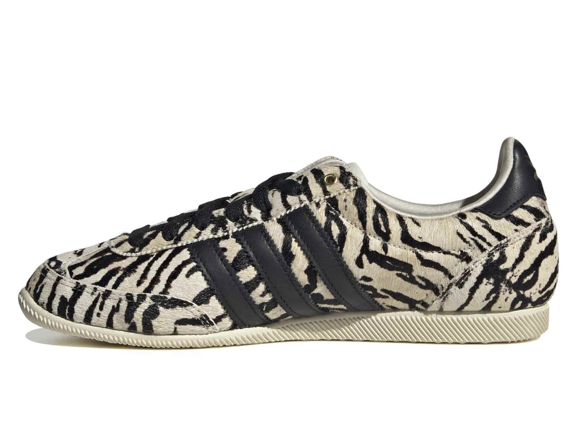 Women's Adidas Japan in Off White / Core Black