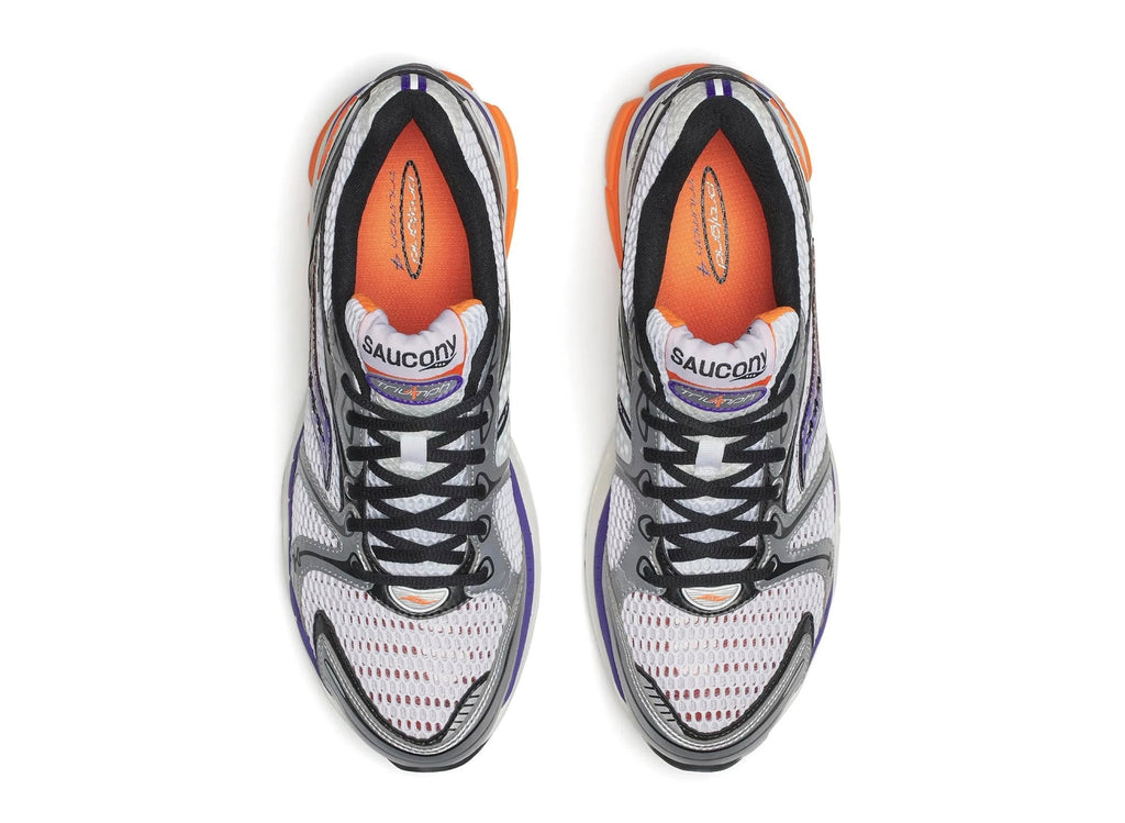 Saucony Progrid Triumph 4 in White