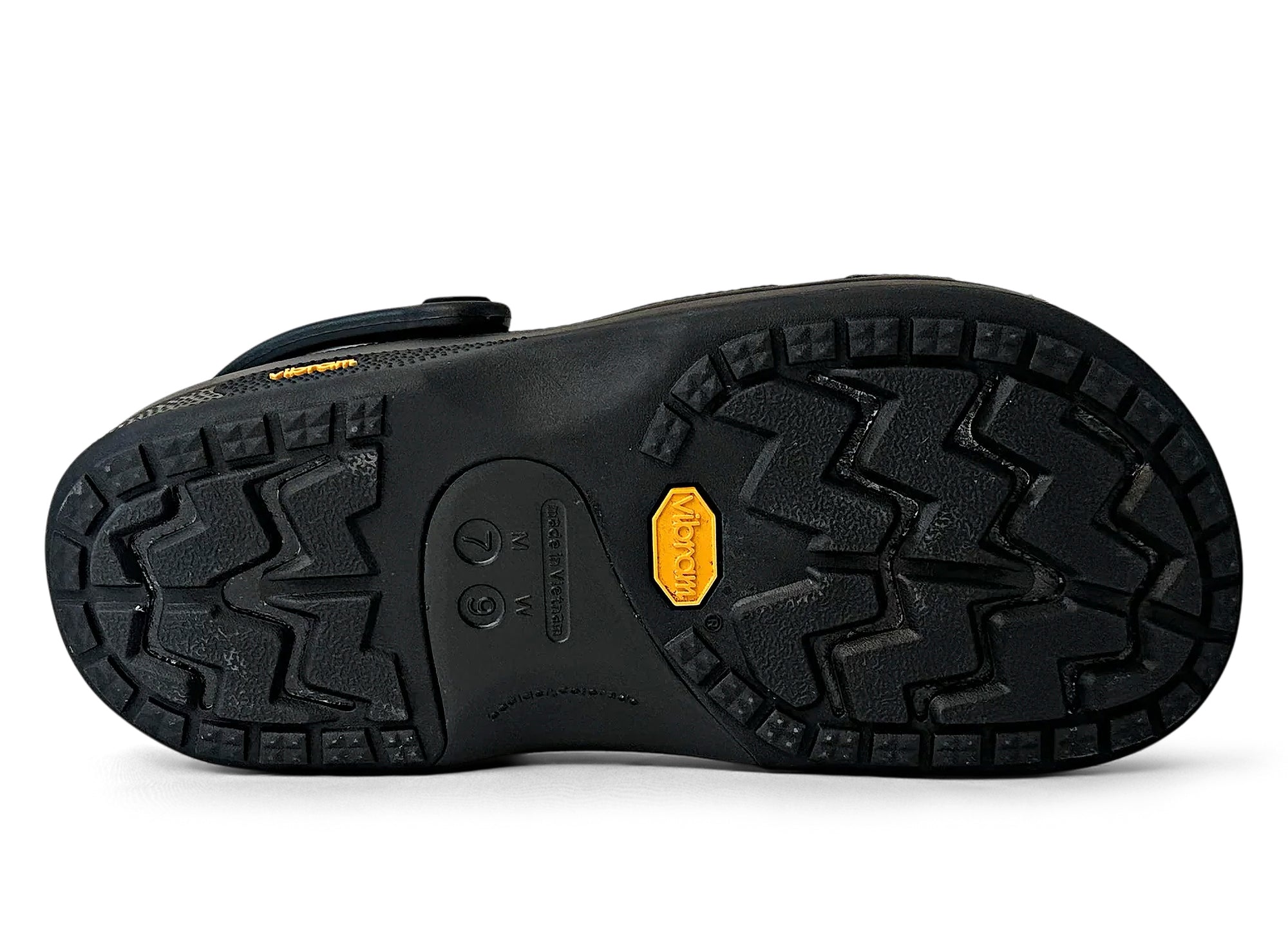 Crocs Classic EXP in Black
