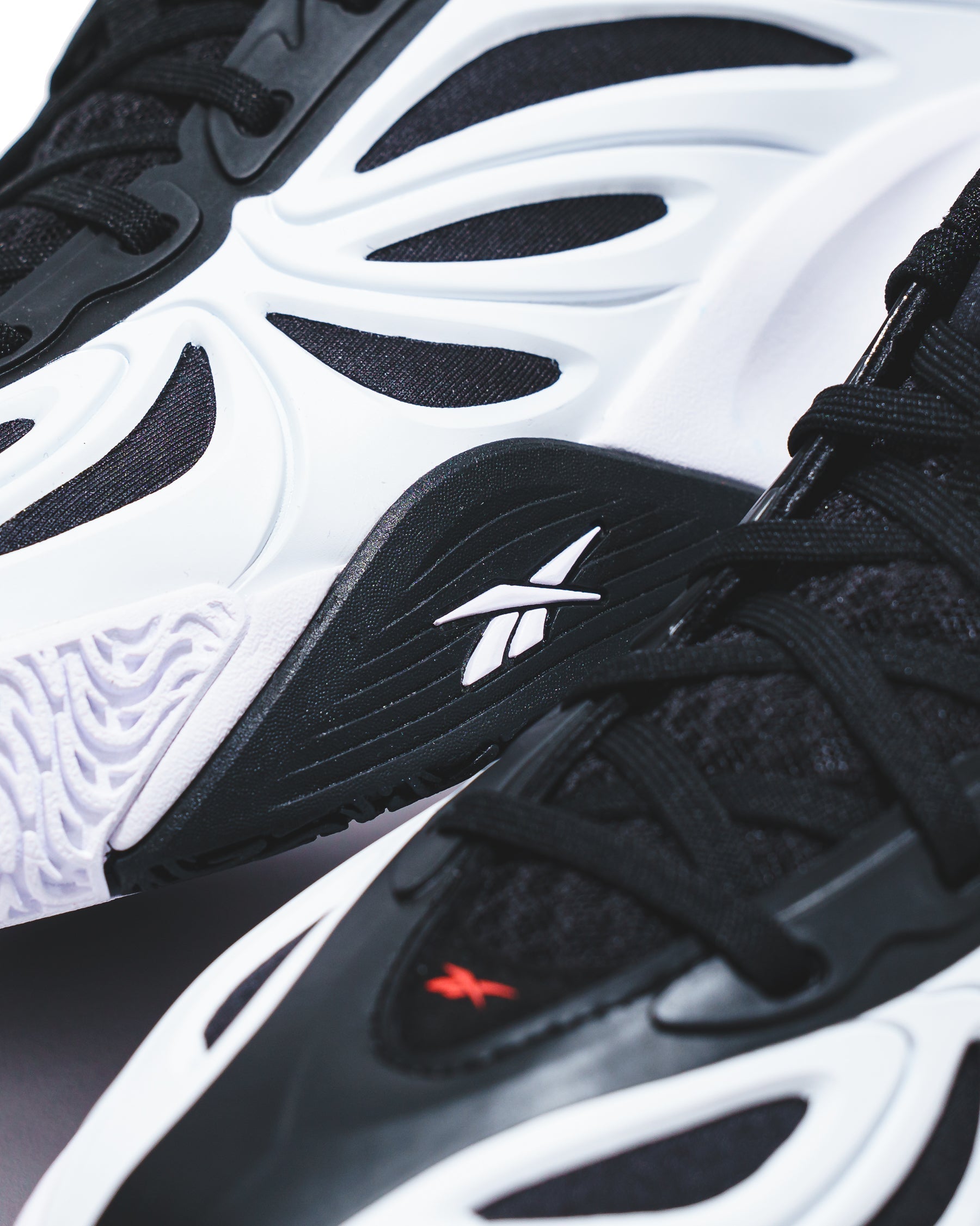 Reebok Basketball Unisex Angel Reese 1 White Black 100256997
