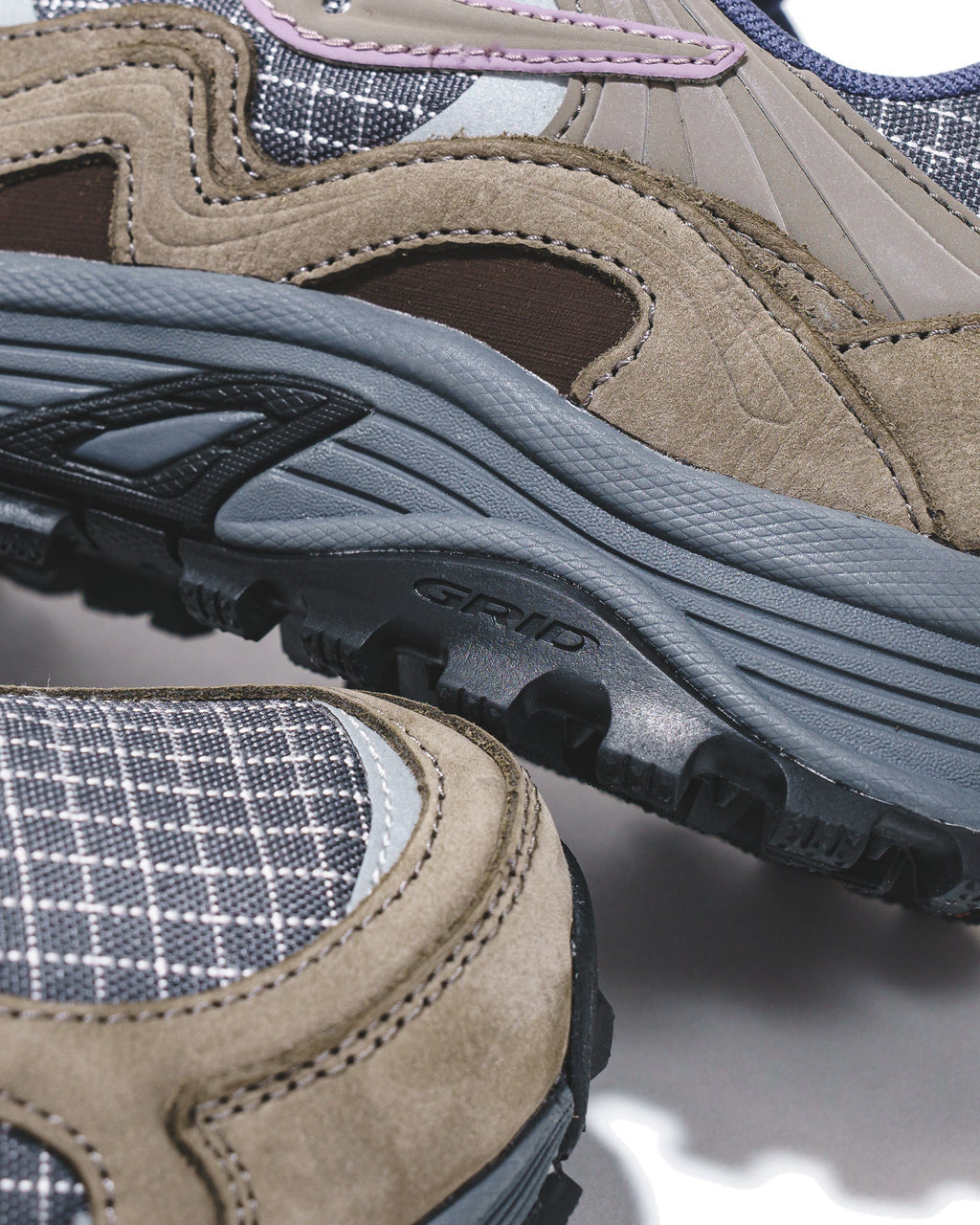 Saucony Men Grid Aura X Dark Grey Mud S70924-1