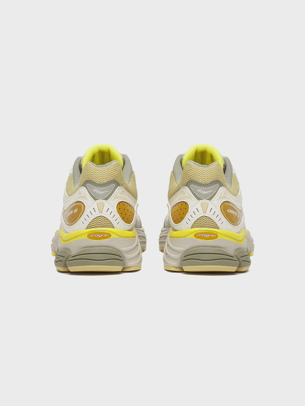 Saucony Progrid Omni 9 Sneakers | Ivory/Moss